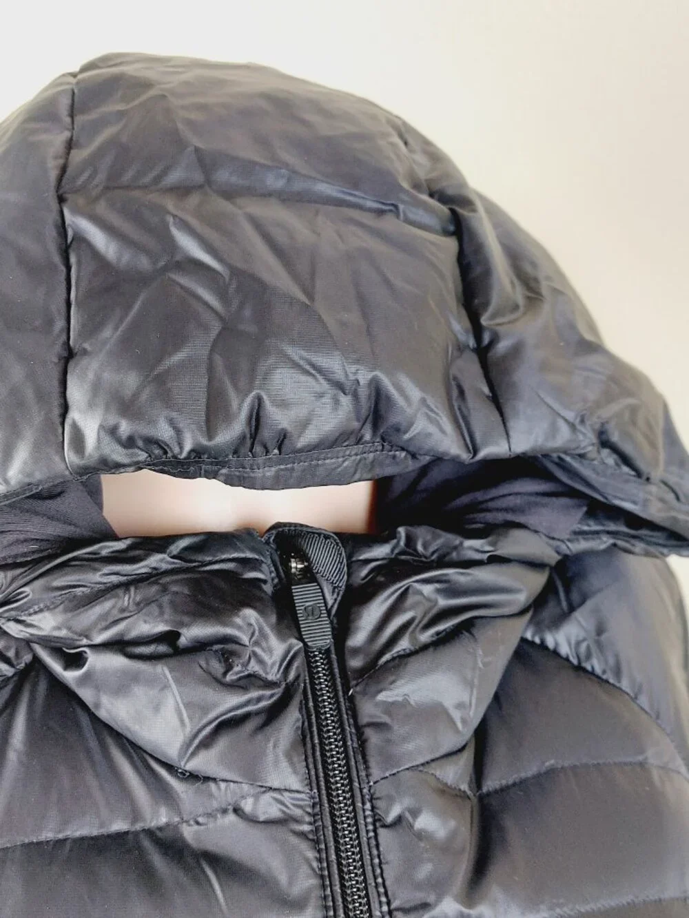 Lululemon Women's Black Down For A Run II Thermal Puffer Jacket Size 10